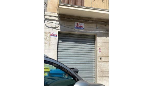 Negozio in Via dei Castel Lentini 160, Priolo Gargallo, {3} - Foto 1