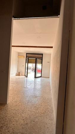 Negozio in Viale Santa Panagia 85, Siracusa, {3} - Foto 1