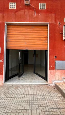Negozio in Viale Santa Panagia 85, Siracusa, {3} - Foto 2