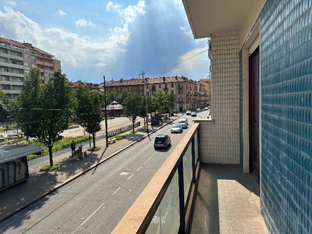 Geschäft in Piazza Risorgimento 20, Torino - Foto 1