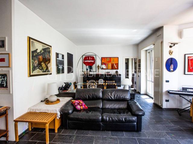 main gallery real estate image