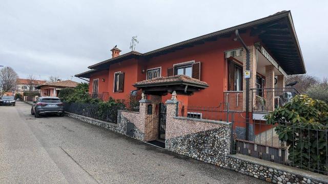 Mansion in Via Privata Tiziano 9, Borgo Ticino - Photo 1