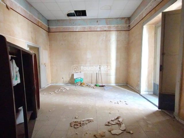 2-room flat in Via Tribunale, Aversa - Photo 1