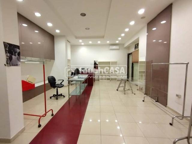 Shared office in Via Giambattista Vico, Aversa - Photo 1