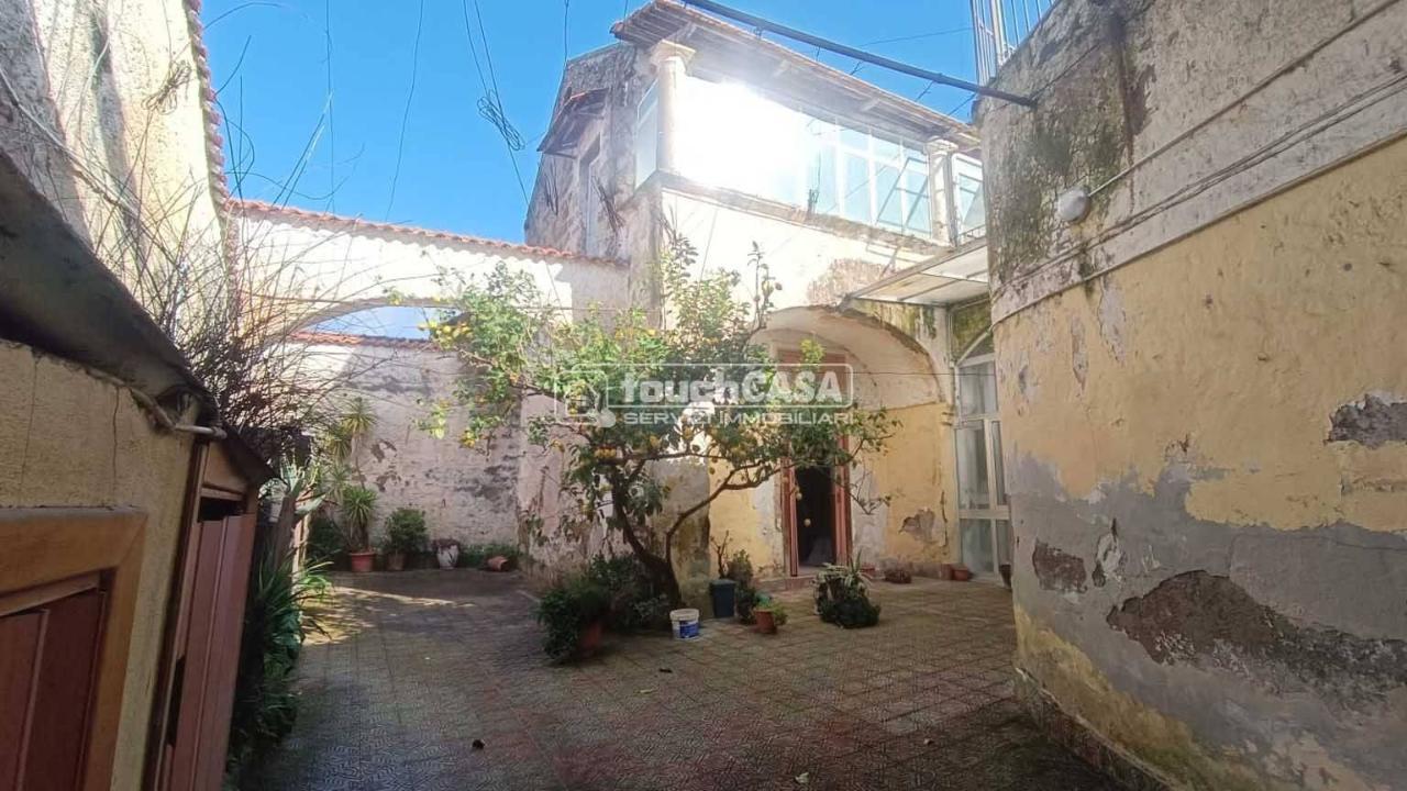 Villa in vendita a Lusciano