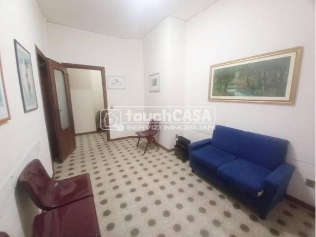 2-room flat in Via Presidio, Aversa - Photo 1