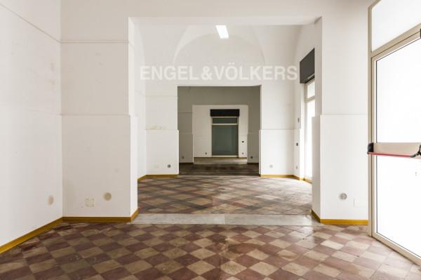 Negozio in Via Conte Ruggero 77, Catania, {3} - Foto 2