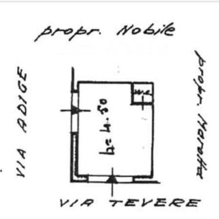 Negozio in Via Adige, Siracusa, {3} - Planimetria 1