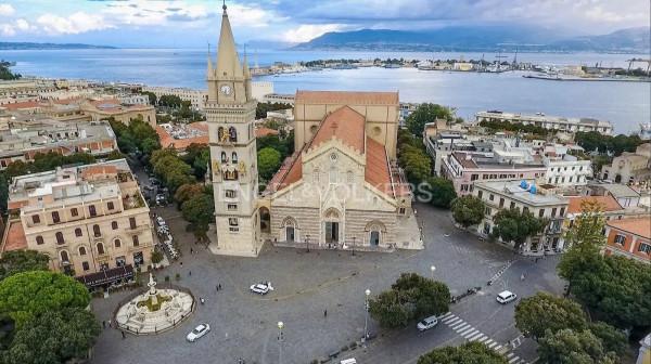Negozio in Via Cristoforo Colombo 2, Messina, {3} - Foto 1