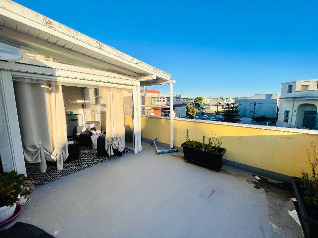 Penthouse in Via Casamassima 36, Valenzano - Foto 1