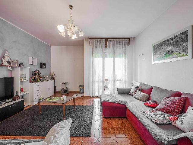 3-room flat in Via Botte, Casalgrande - Photo 1