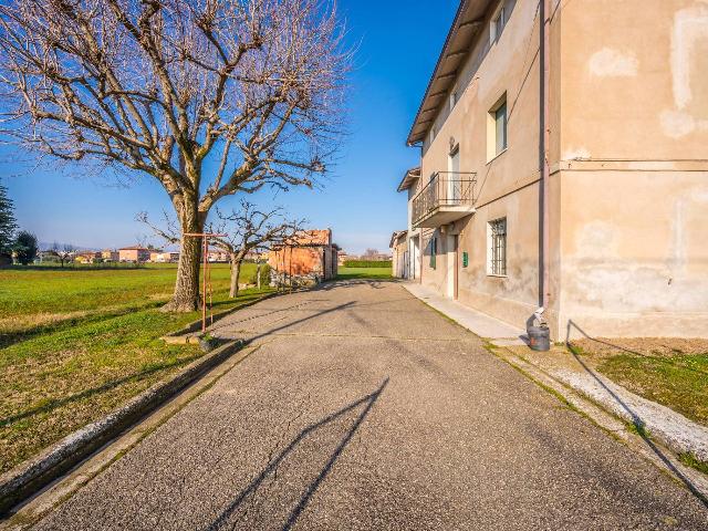 Casa indipendente in Via Bassa, Casalgrande - Foto 1