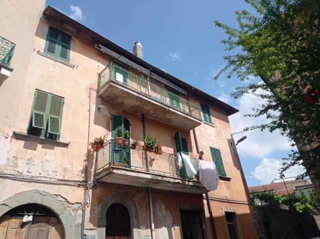 Vierzimmerwohnung in Via Felice Cavallotti 10, Fivizzano - Foto 1