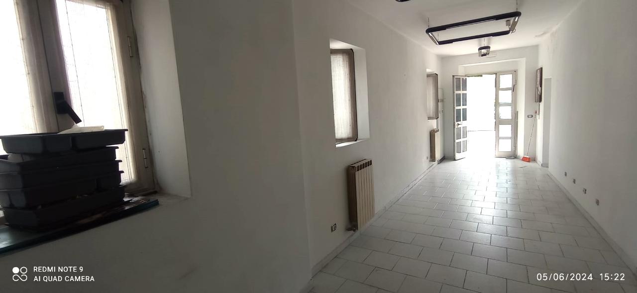 Capannone in , Castelnuovo Magra, {3} - Foto 1