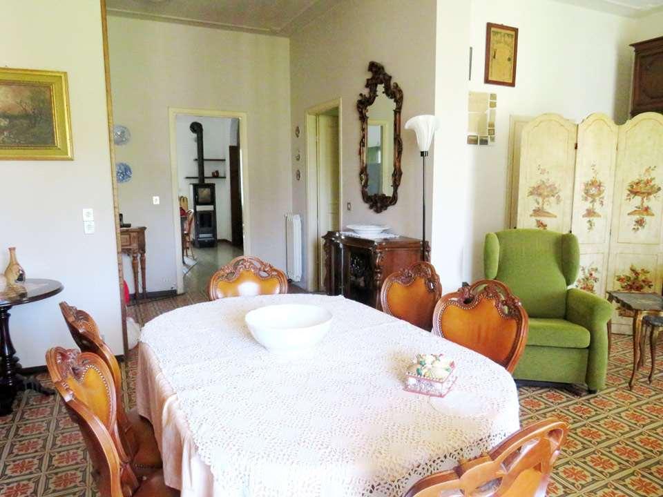 Villa bifamiliare in vendita a Villafranca In Lunigiana