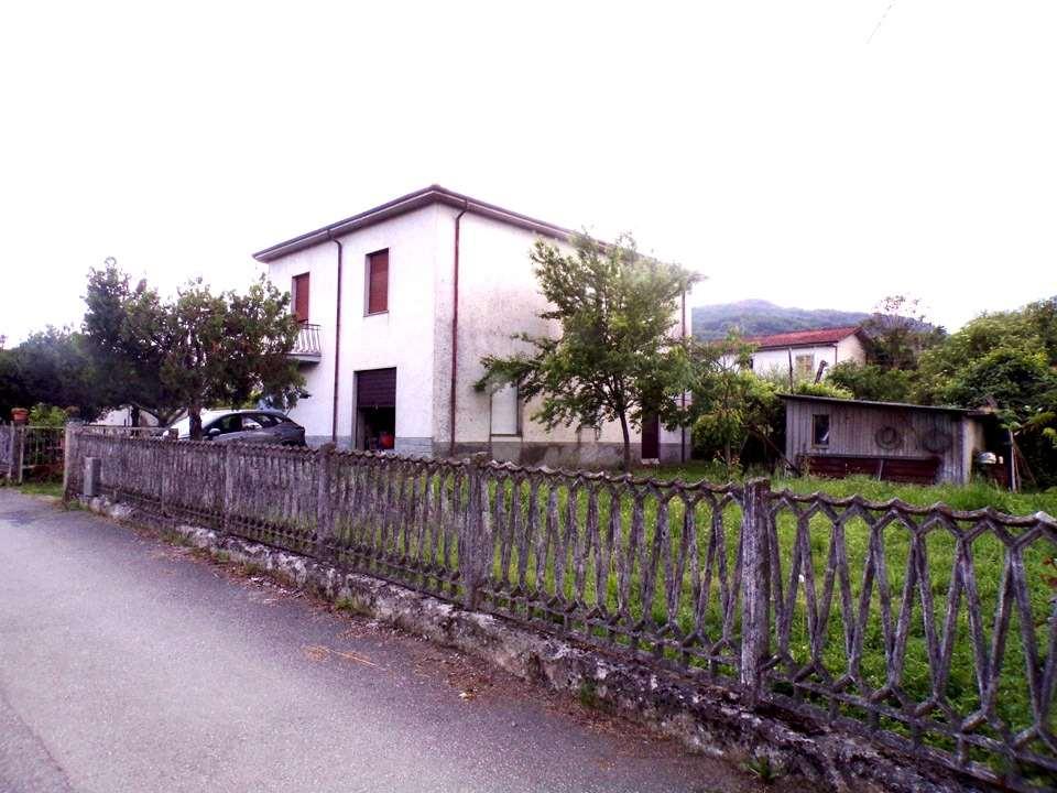 Casa indipendente in vendita a Mulazzo
