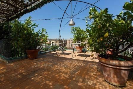 4-room flat, Roma - Photo 1