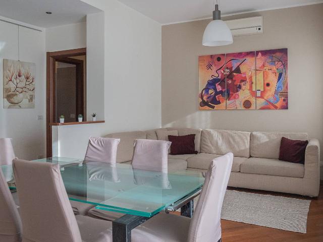 3-room flat in Via Rodolfo Morandi 1, San Donato Milanese - Photo 1