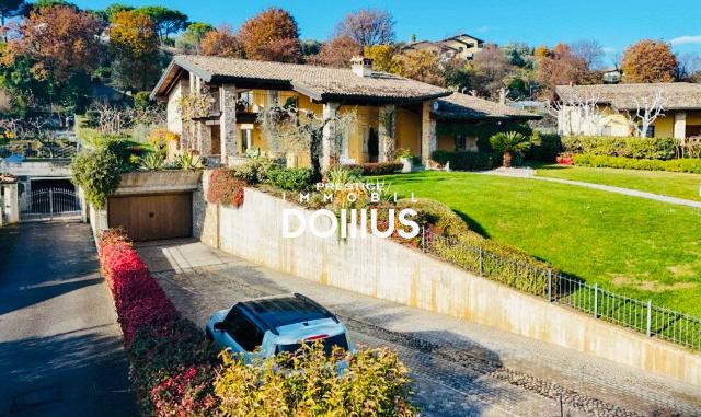 Mansion in Via Gabriele d'Annunzio, Padenghe sul Garda - Photo 1