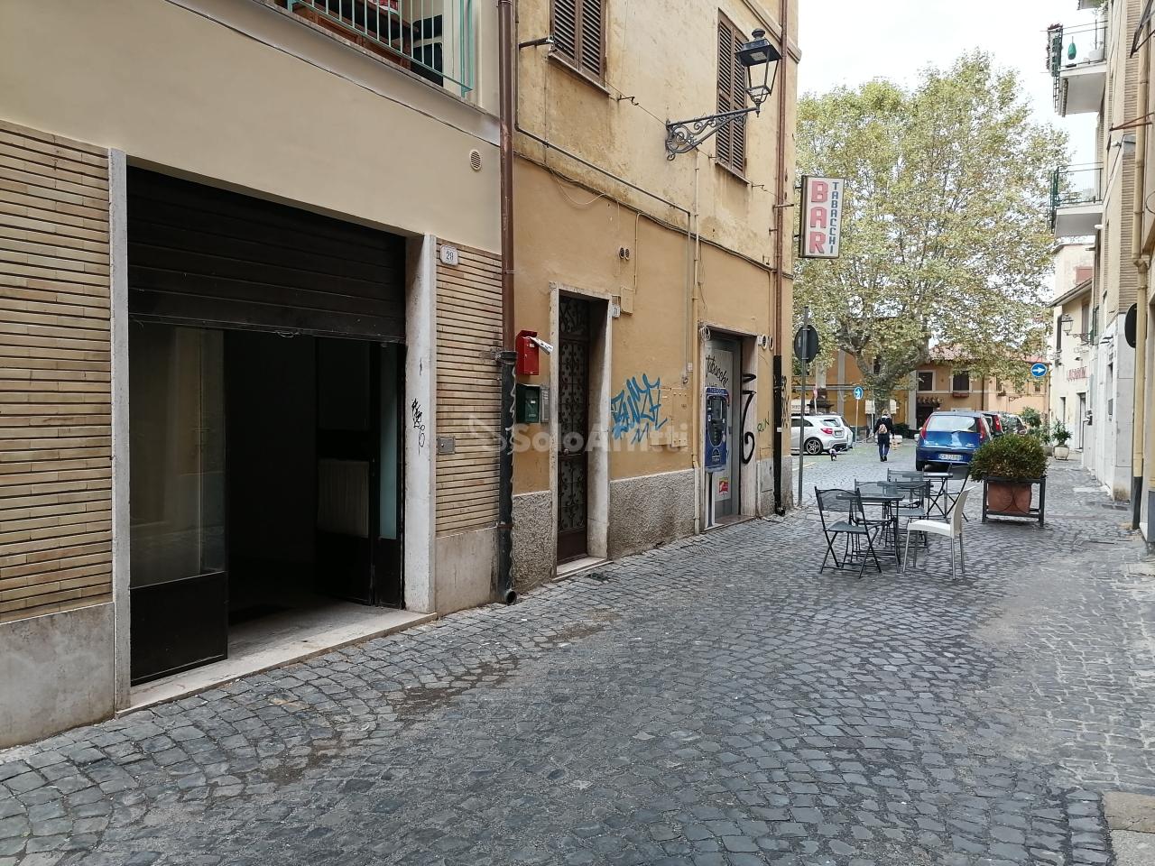 Negozio in Via Remigio Farnetti, Frascati, {3} - Foto 2