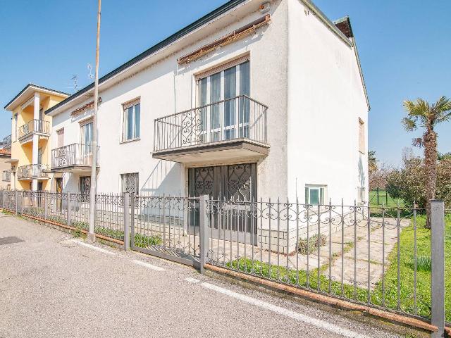 Villa in Via Morti della Barbina 41, Lodi - Foto 1