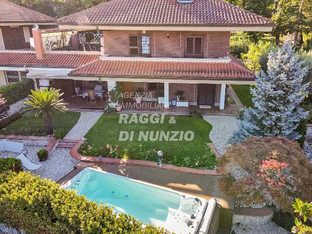 Villa in Via Vittorio Veneto, Grottaferrata - Foto 1