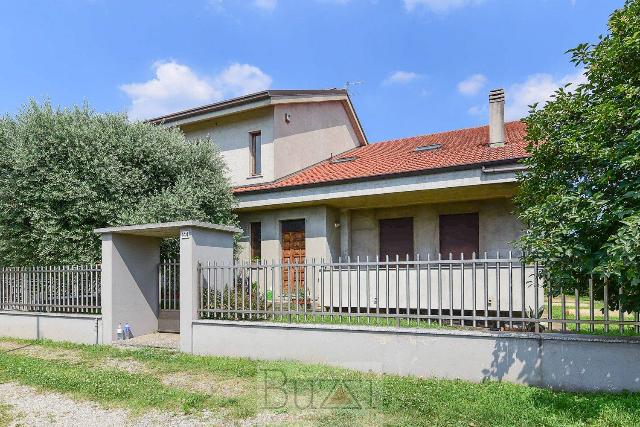 Villa in Via Achille Locatelli 144, Seregno - Foto 1