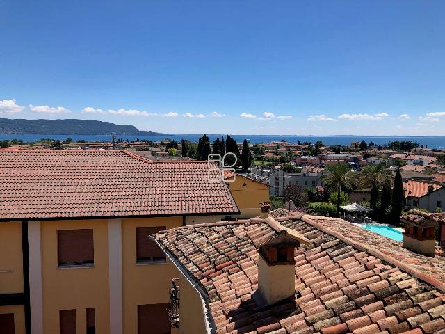 2-room flat in Via Beltrami, Toscolano-Maderno - Photo 1