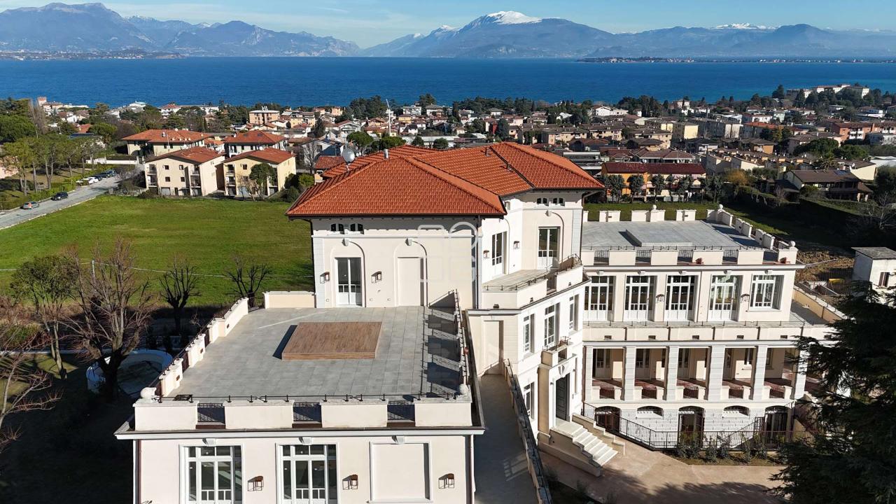 appartamento in vendita a Desenzano del Garda