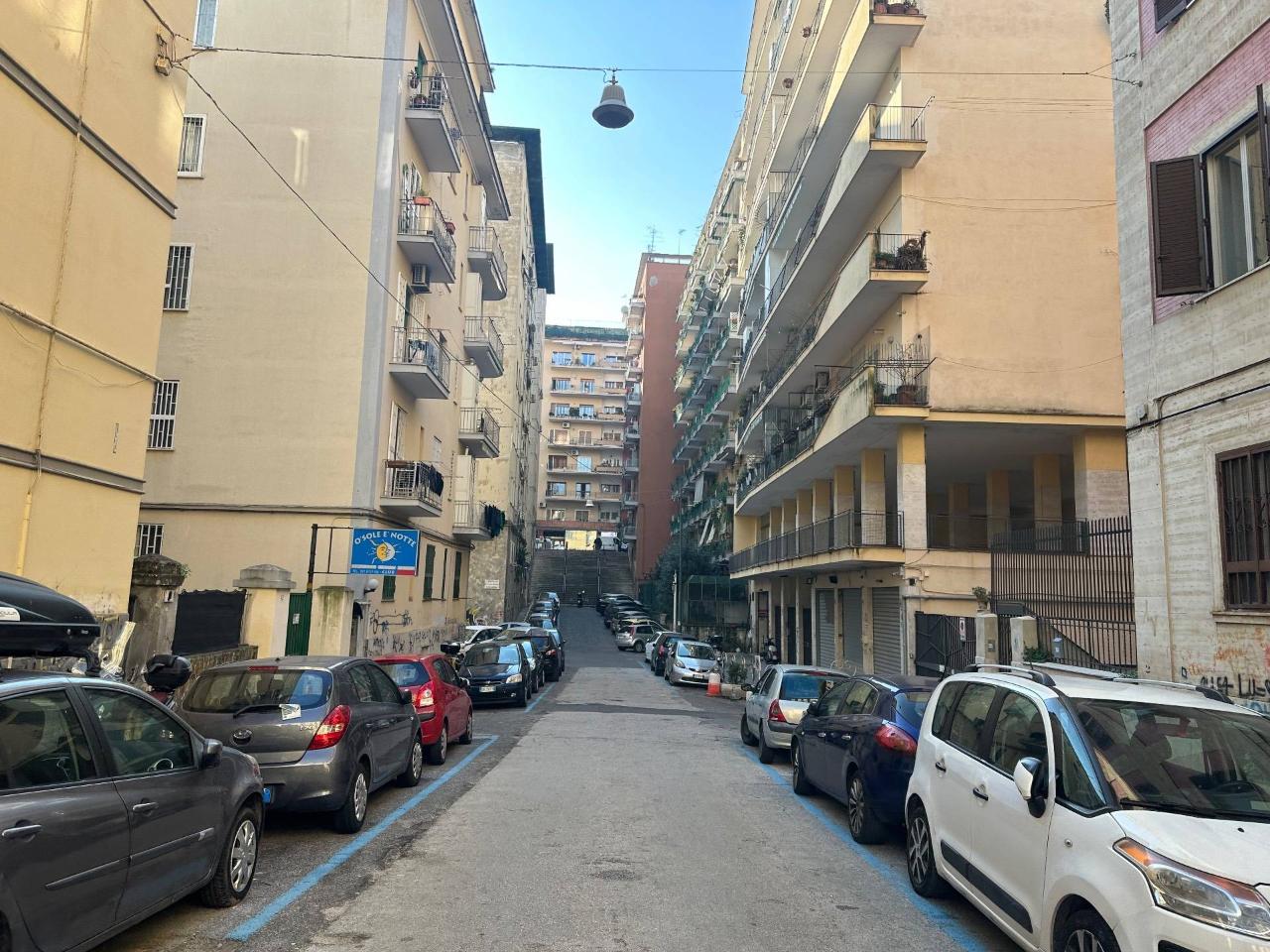Ufficio in Via Mario De Ciccio 18, Napoli, {3} - Foto 2