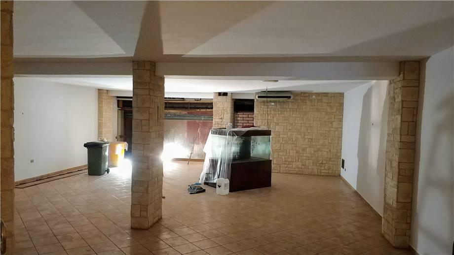 Negozio in Via Provinciale 23, Castelli Calepio, {3} - Foto 1