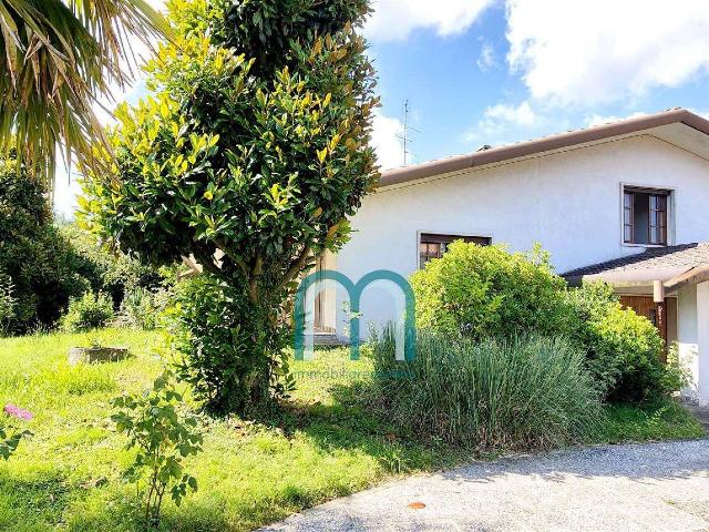 Villa in Via Circonvallazione 48, Salzano - Foto 1