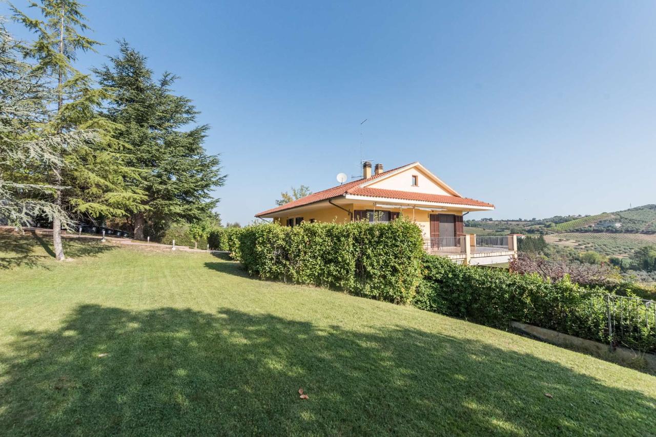 Villa unifamiliare in vendita a Montesilvano