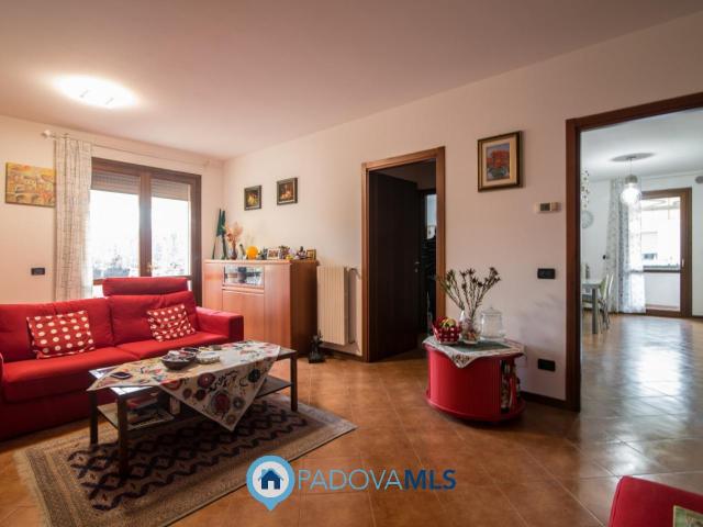 4-room flat in Corso delle Terme, Montegrotto Terme - Photo 1