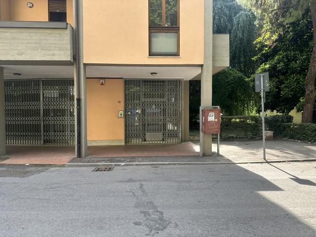 Negozio in Via Paruta 19, Padova - Foto 1