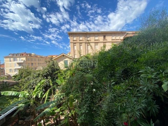 2-room flat, Sanremo - Photo 1