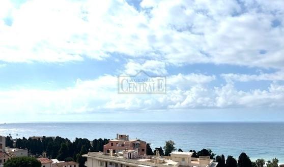 Penthouse, Sanremo - Photo 1