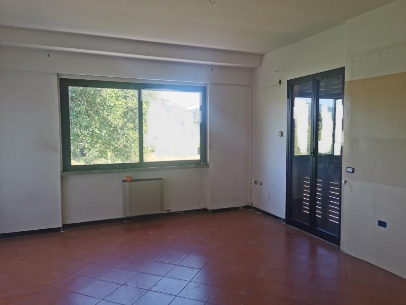 Capannone in , Borgo San Lorenzo, {3} - Foto 2