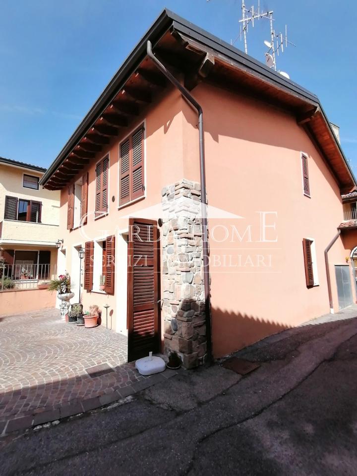 Appartamento in vendita a Manerba Del Garda