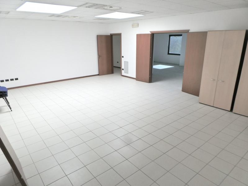Ufficio in , Pozzuolo Del Friuli, {3} - Foto 1