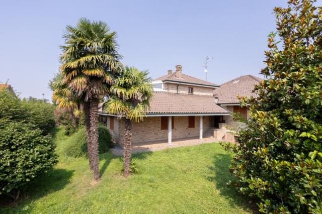 Villa in Via Achille Locatelli 150, Seregno - Foto 1