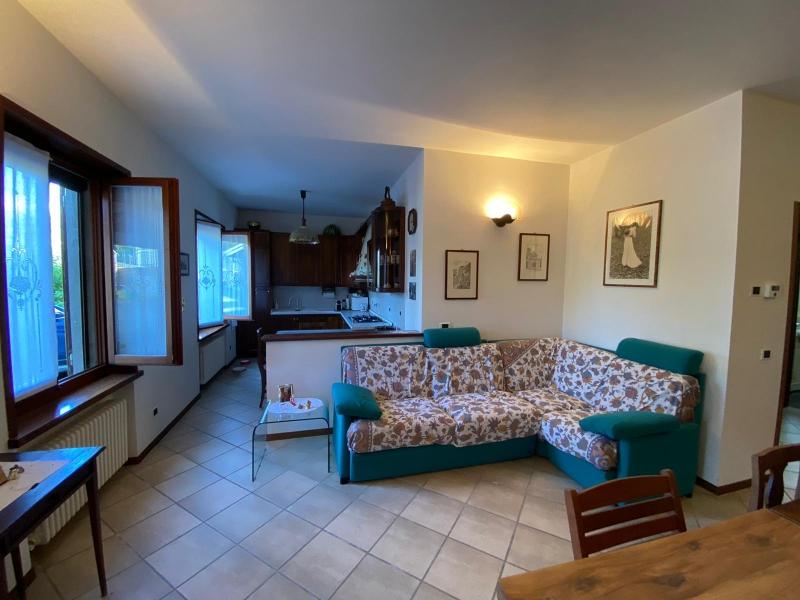 Villa in vendita a Tizzano Val Parma
