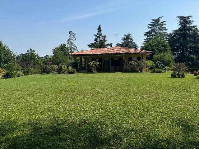 Villa in Via della Ginestra 1, Sala Baganza - Foto 1