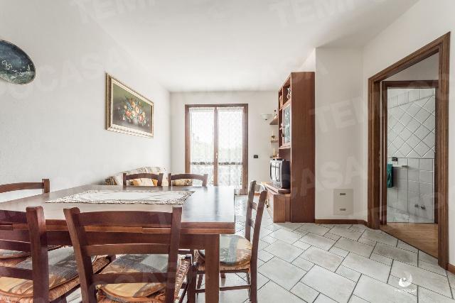 3-room flat in Via Medaglie d'Oro 121, Serramazzoni - Photo 1