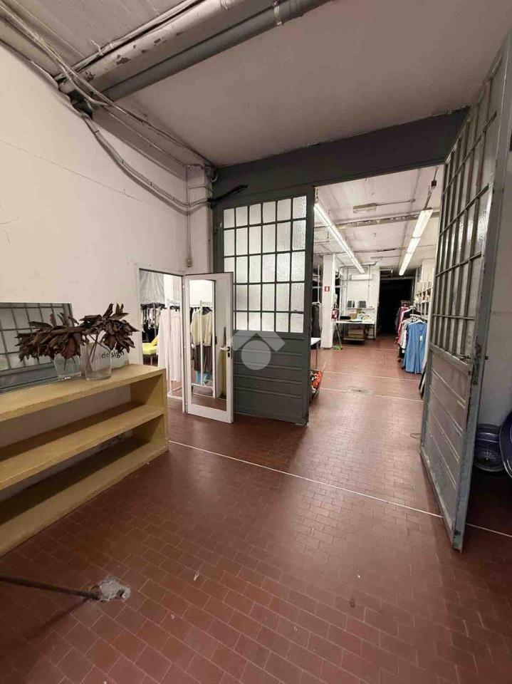 Magazzino in Via Ottorino Respighi 8, Scandicci, {3} - Foto 1