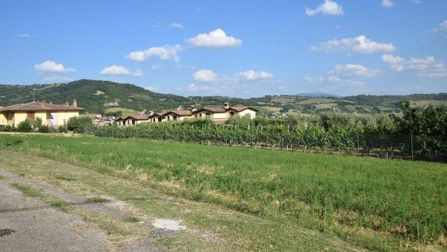 Terreno agricolo in Strada Piccione S.N.C., Perugia - Foto 1