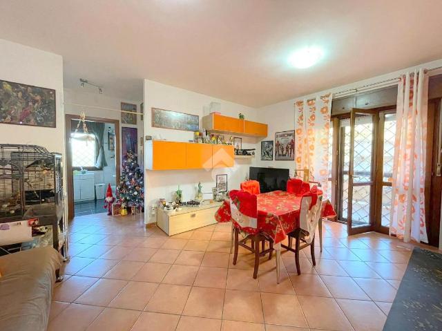 2-room flat in Via Paganico 98, Velletri - Photo 1