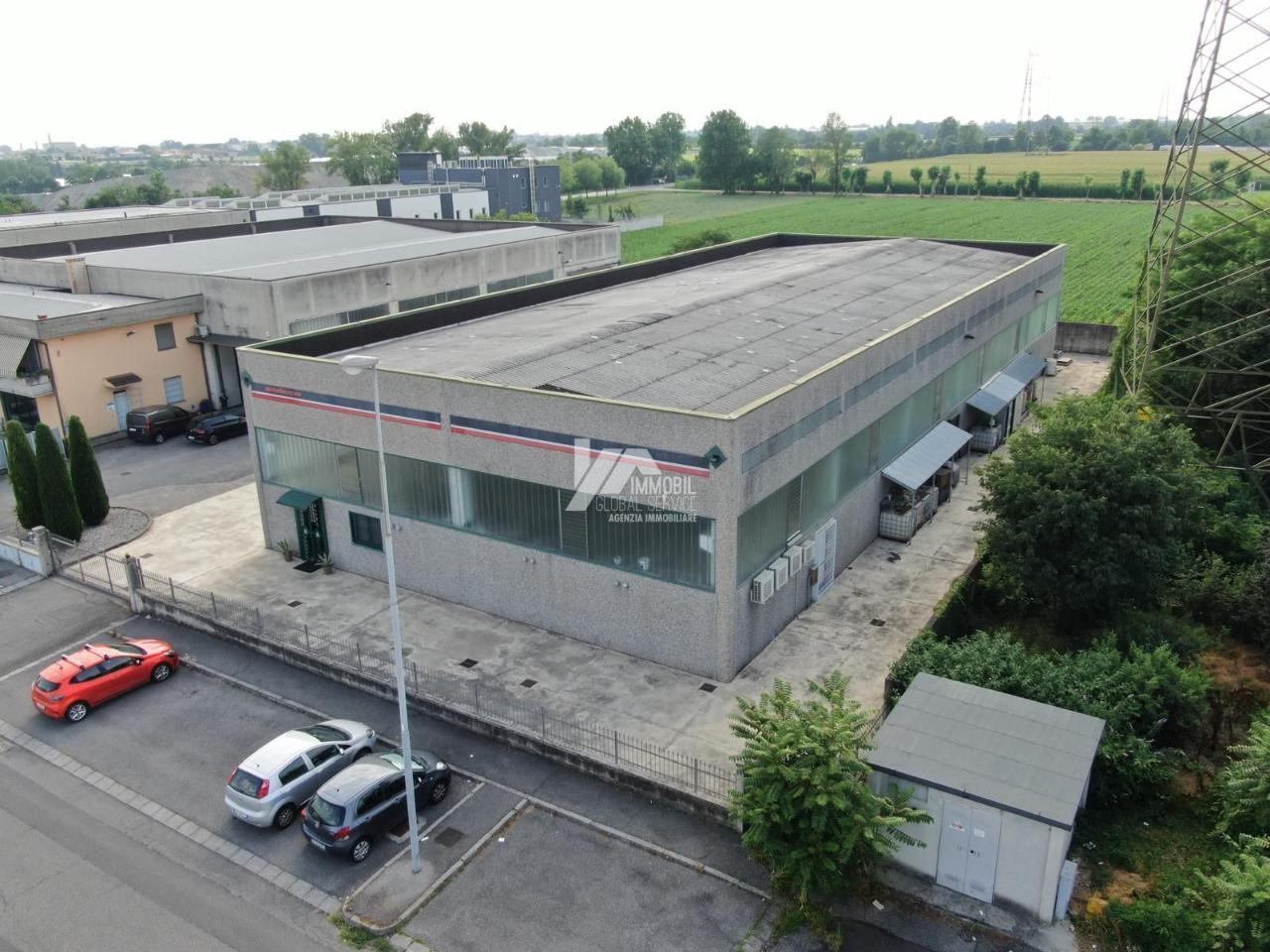 Capannone in Via dell'Industria, Travagliato, {3} - Foto 1