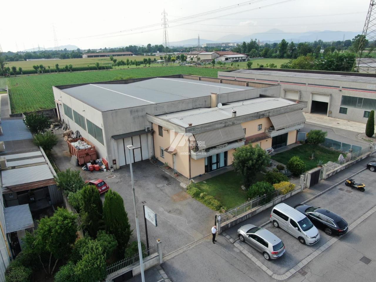 Capannone in Via dell'Industria 53, Travagliato, {3} - Foto 1