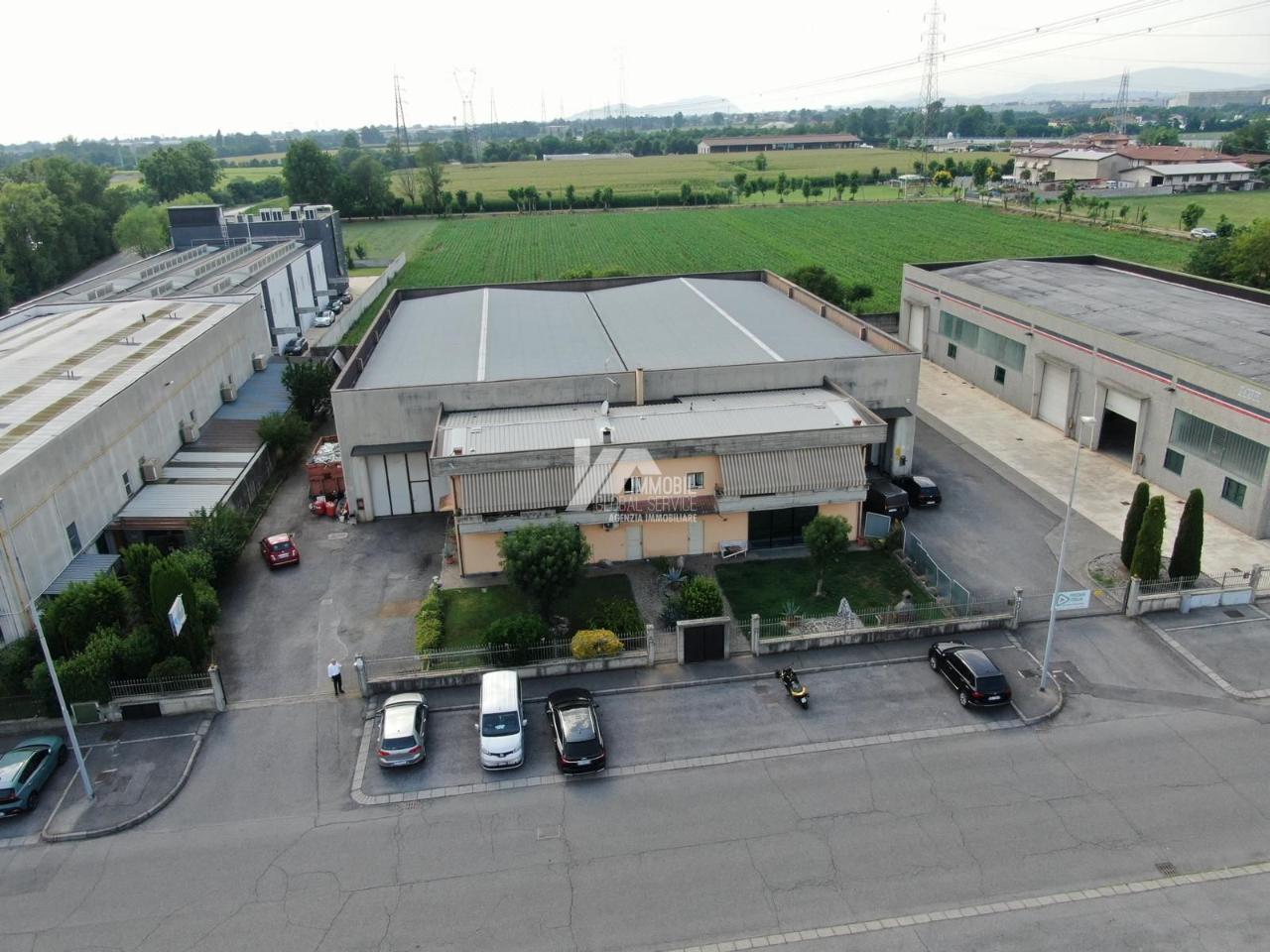 Capannone in Via dell'Industria 53, Travagliato, {3} - Foto 2